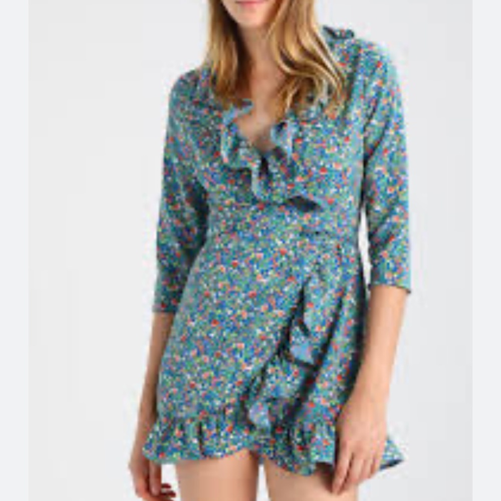 Top shop Blue‎ Floral Garden Ruffle Wrap dress. Worn once.